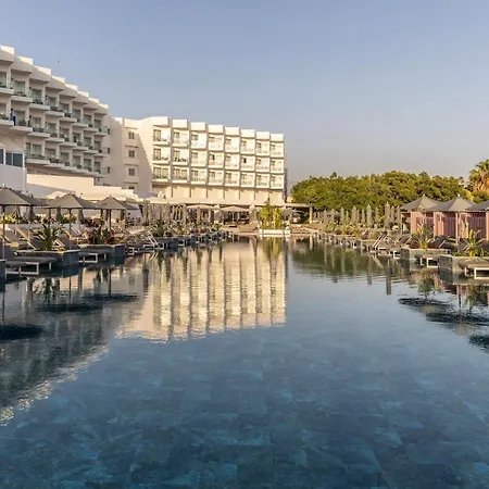 Crown Horizon (adults Only) 4*