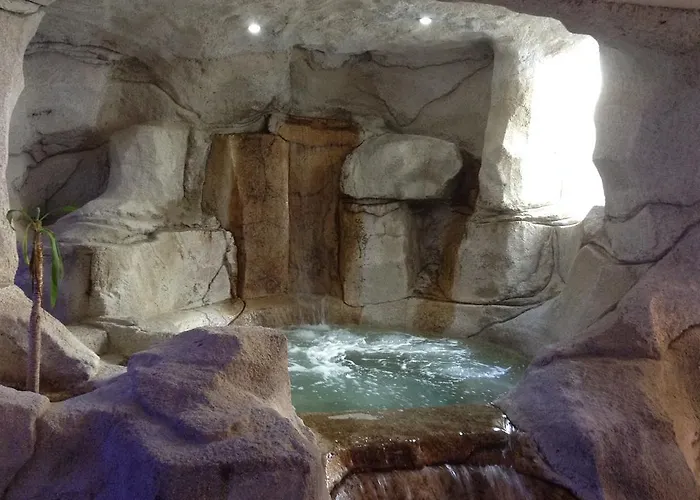 Crown Horizon (adults Only)