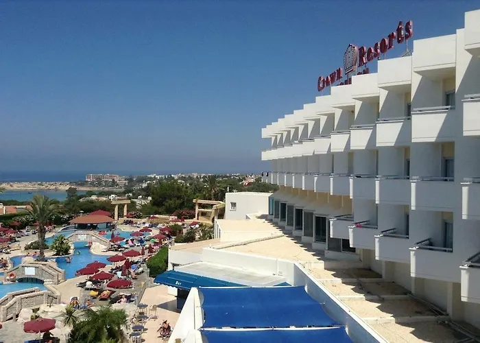 Crown Horizon (adults Only)