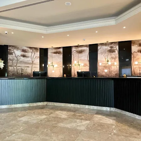Crown Horizon (adults Only)