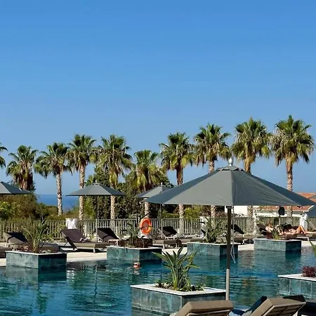 Crown Horizon (adults Only) 4*