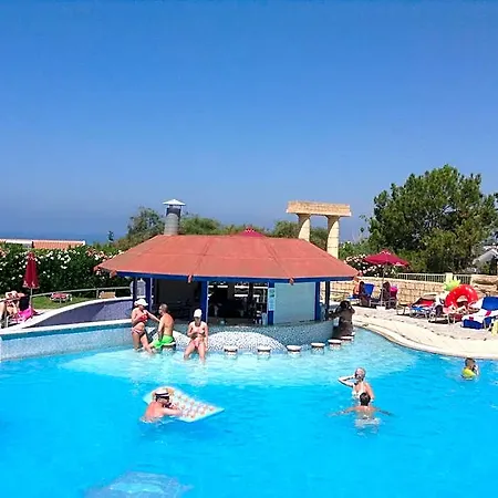 Crown Horizon (adults Only) 4*