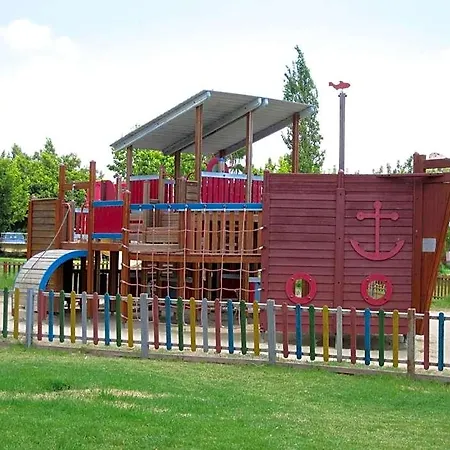 Crown Horizon (adults Only) 4*