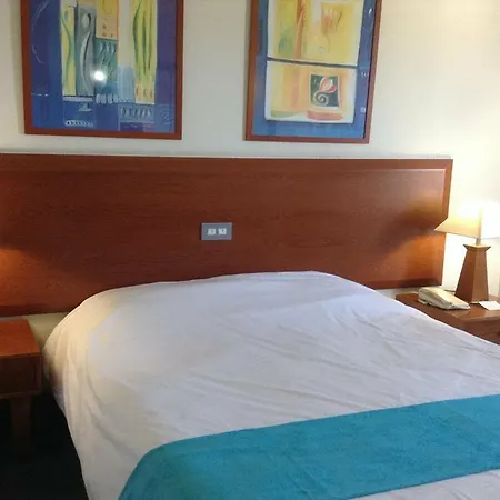 Crown Horizon (adults Only)