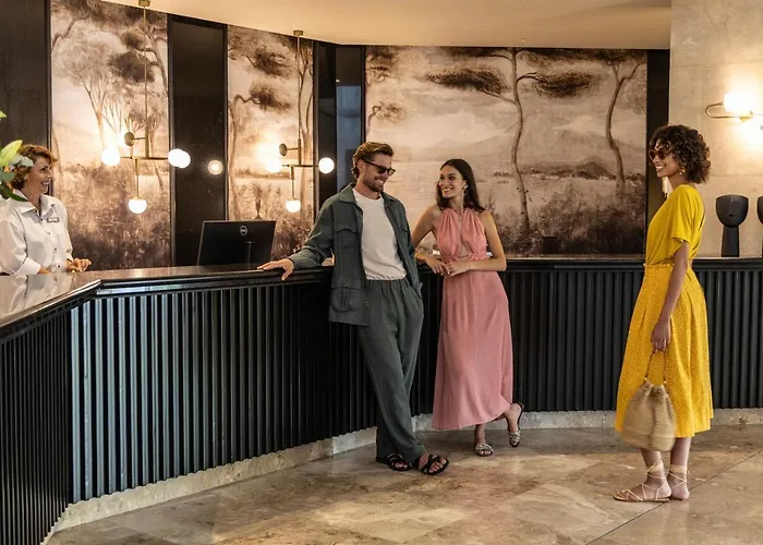 Crown Horizon (adults Only) 4*